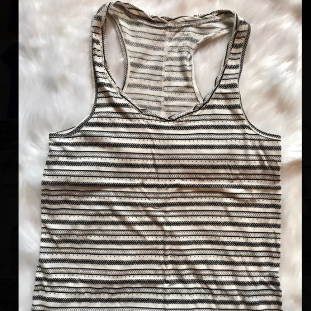 Urban Outfitters Tank. Size Small 💕NWOT💕